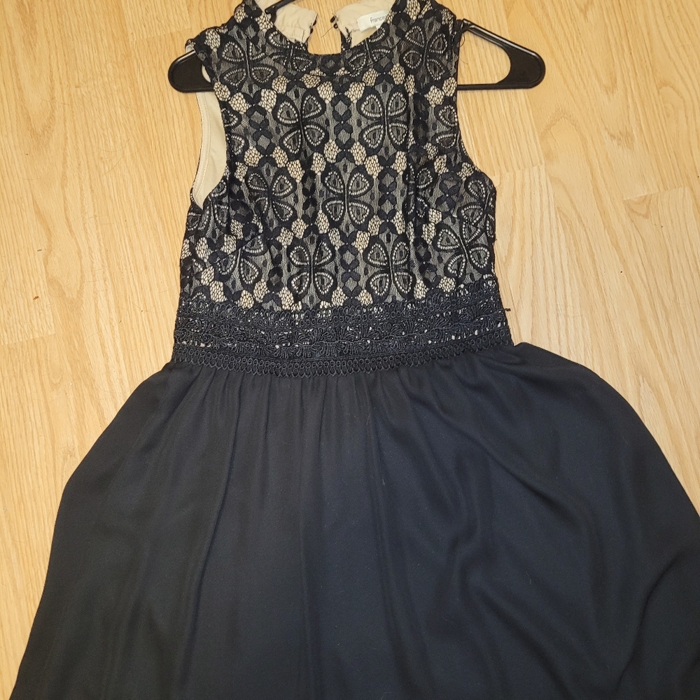 Francesca dress medium. Tan and black
